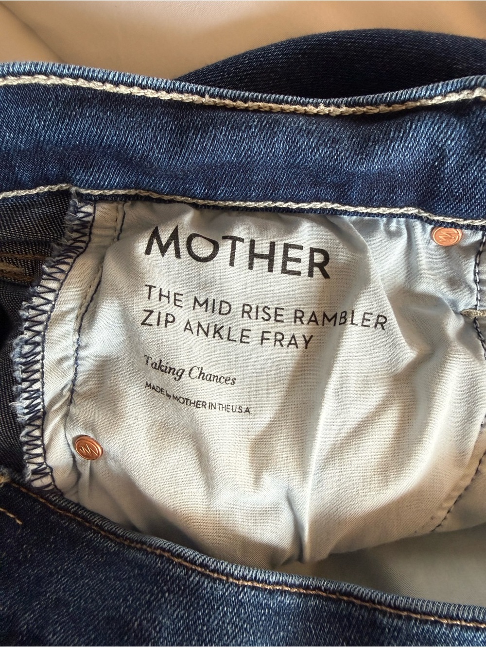 MOTHER Rambler Mid Rise Straight Leg Ankle Fray Jeans Size 28 - Picture 16 of 16